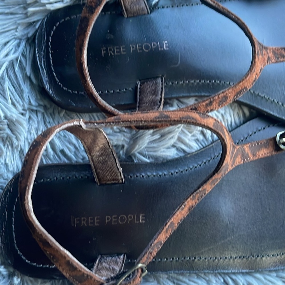 Free People ‘Alina’ Leopard Sandals - Picture 13 of 14